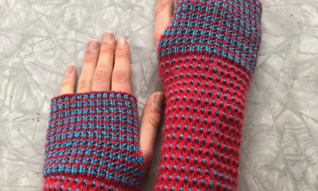 Victoria’s Fingerless Mitts Are Begging To Be Knit!