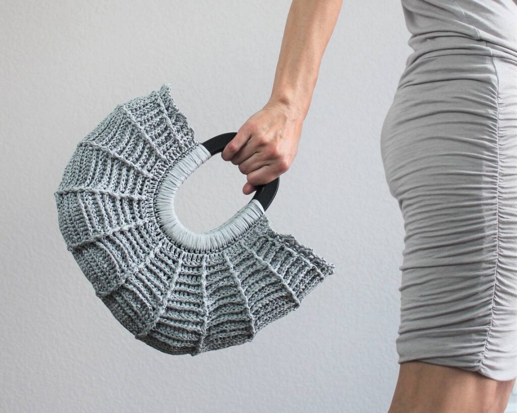 Wow! This Crochet Handbag Looks Like It Came Straight Off A Runway ... So Fresh!