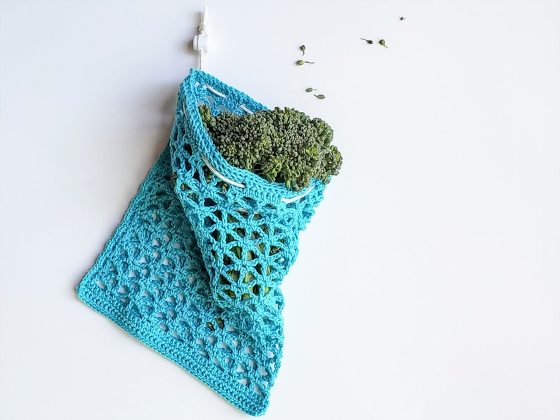 crochet pattern designed by Jennifer Olivarez