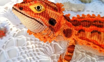 This Realistic Bearded Dragon Amigurumi Pattern Designed By Xeniia Abdullina is BONKERS Good!