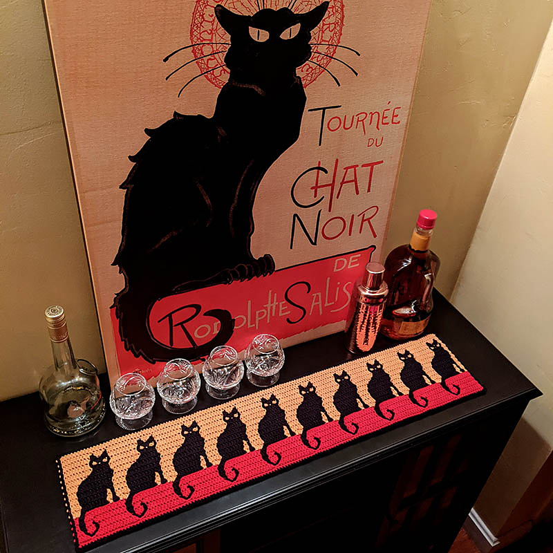 Every Day Can Be Caturday When You Crochet This Iconic 'Cat Noir' Mosaic