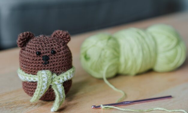 How to Knit or Crochet on a Student’s Budget