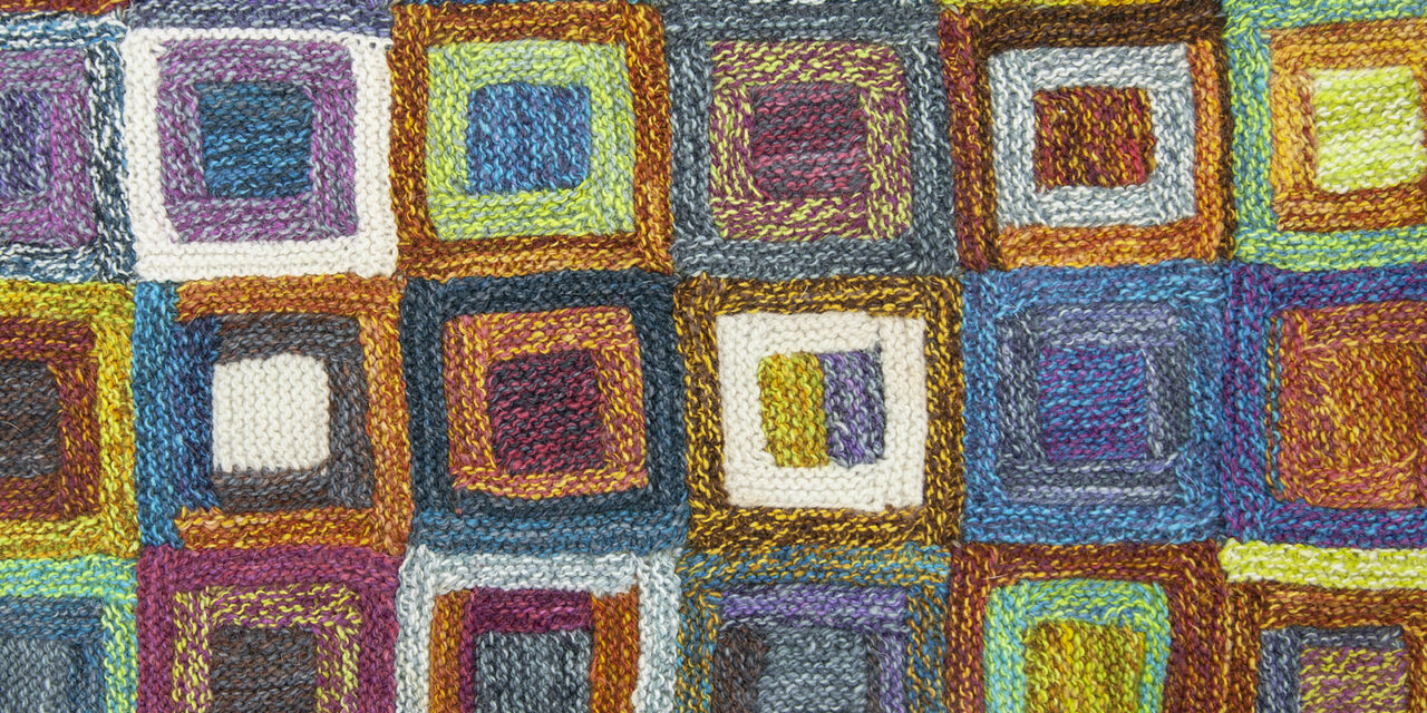 This ‘Little Log Cabins’ Pattern Is The Stashbuster Knitters Need Right Now … It’s A Wow!