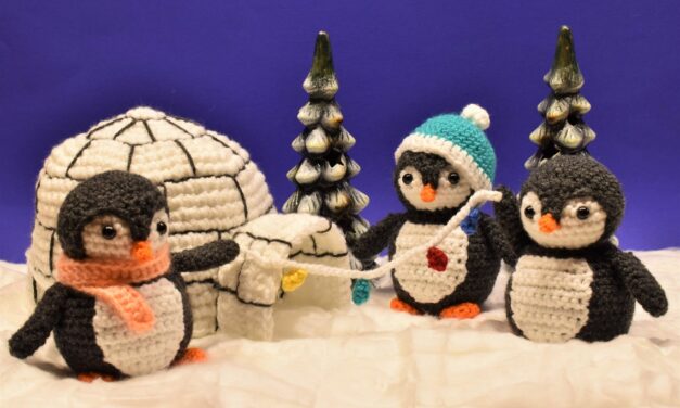 Crochet a Penguin Party … I Spy An Adorable Igloo!