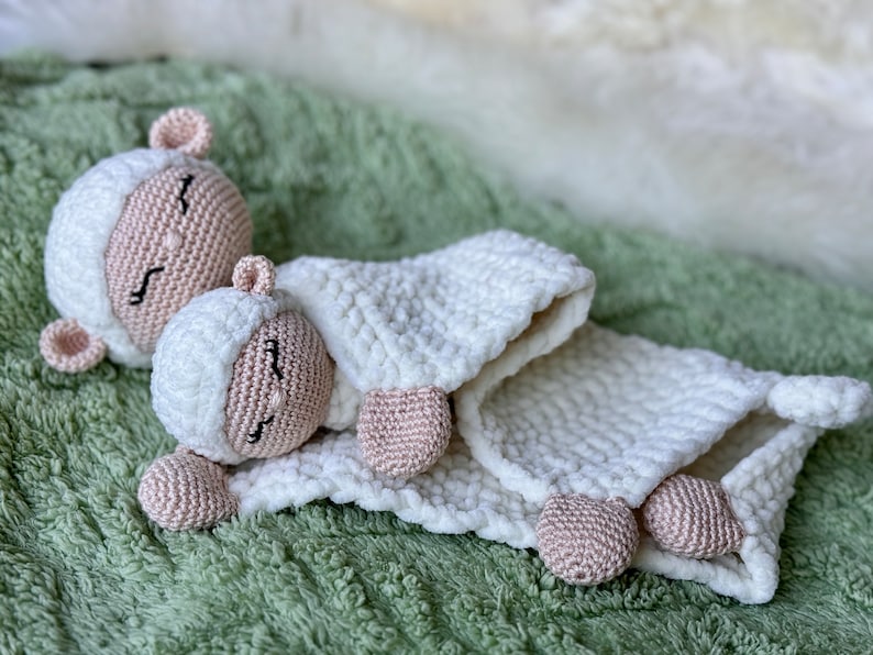 crochet patterns designed by Susanne Haekelmania Crafts #crochet