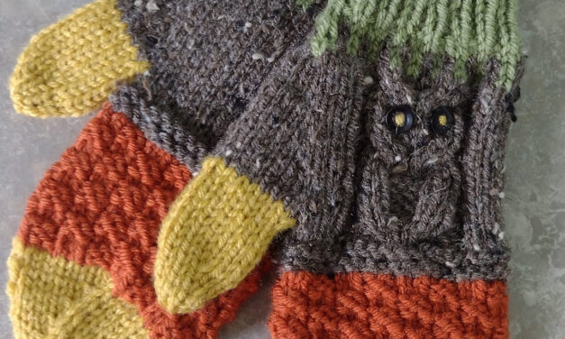 Judy Lamb’s ‘Scrappy Owl Mittens’ May Be The Best Stashbuster Ever!