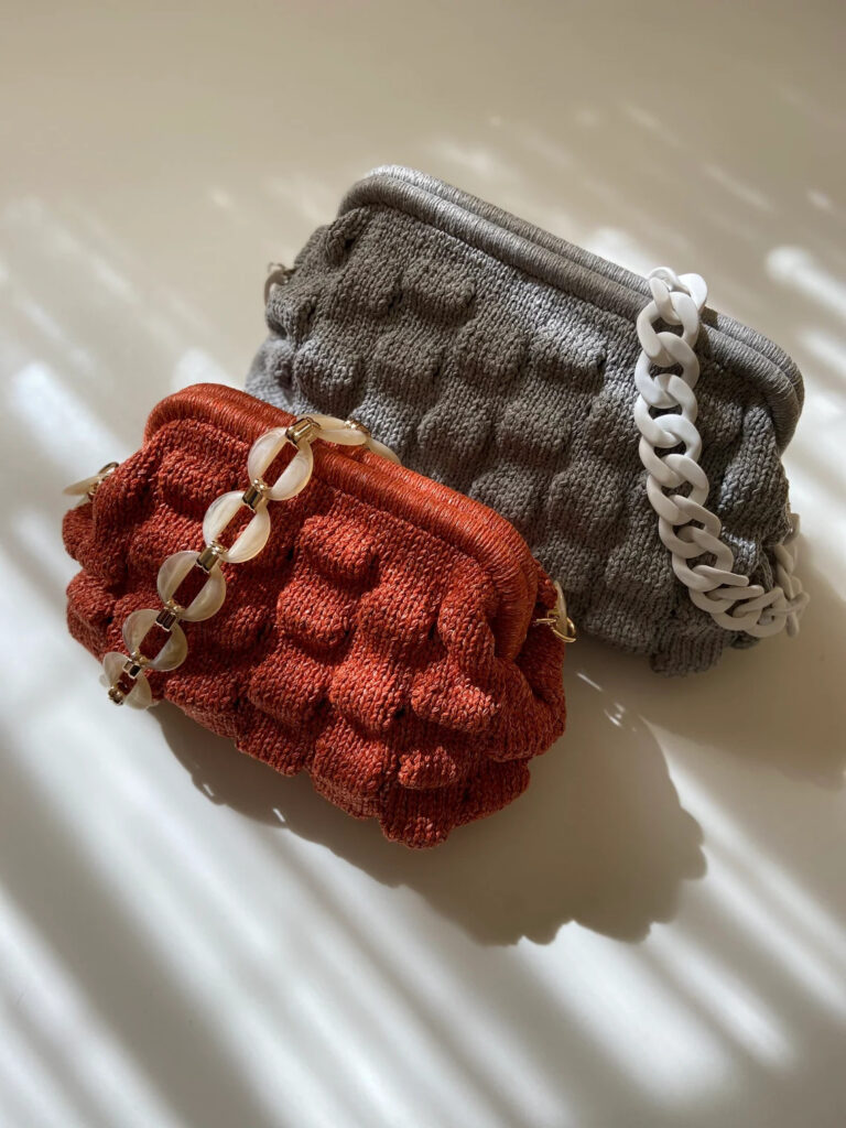 You Can Knit A Clutch As Fabulous As This ... Meet The Wave Clasp Bag