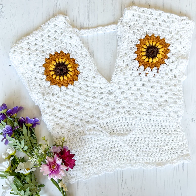 Crochet This Super Sweet Sunflower Tee For Summertime Fun ...