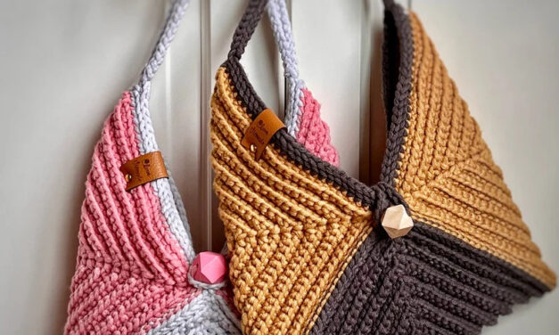 Crochet a Cute Crossbody Bag To Complement Any Outfit