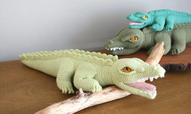 Bigger Than Life, Say Hello To The Amazing Appleton The Alligator … Get The Pattern!