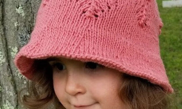 Beautiful Bucket Hat Pattern For Knitters – Time To Knit Nupps!