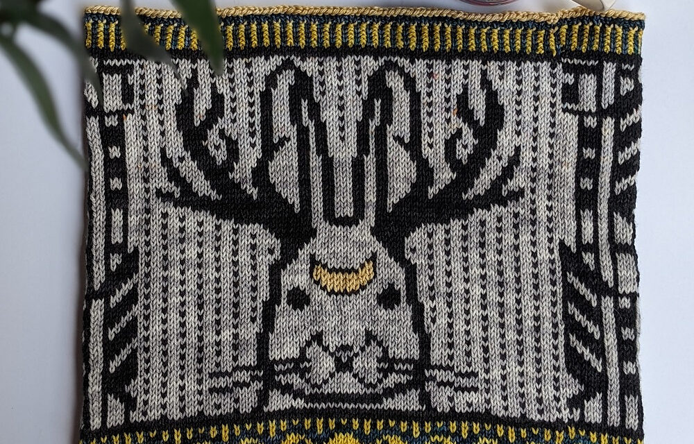 Knit a Jackalope Equinox Cowl Desigend By Jacquline Rivera
