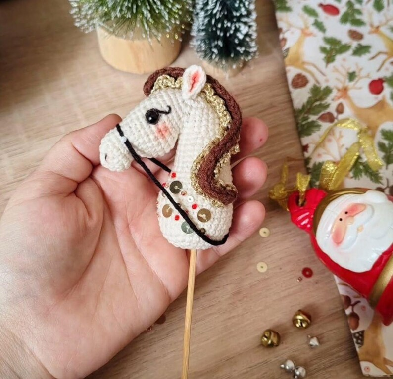 Six Horse Head Patterns For Crocheters ... Plus One Bonus Pattern For Knitters
