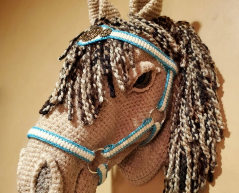 Six Horse Head Patterns For Crocheters … Plus One Bonus Pattern For Knitters