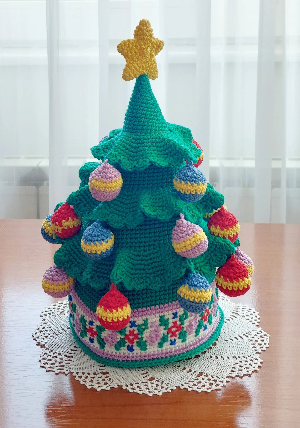 Christmas In July ... Crochet A Funky, Chunky Christmas Tree With A Star On Top
