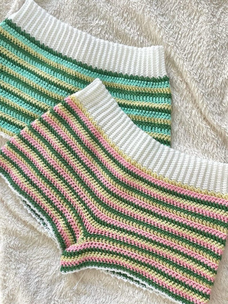 Designer Spotlight: The Best Knit & Crochet Patterns Inspired By STRIPES!