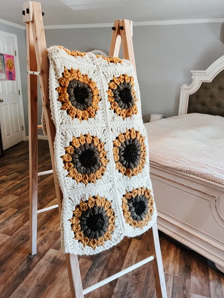 crochet patterns designed by April Kathryn of Lavender North Sky #crochet