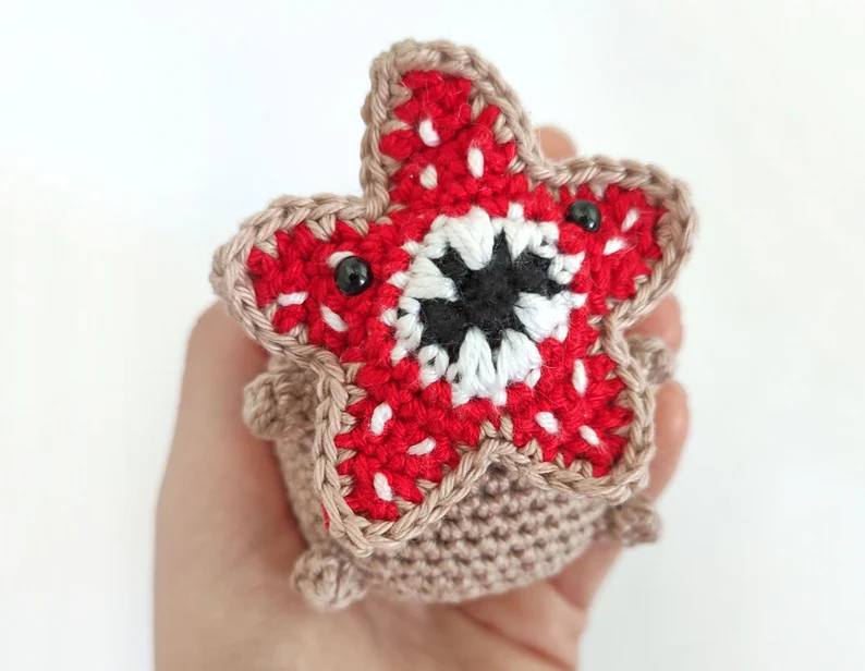 crochet patterns designed by Claudia of Toffoletta