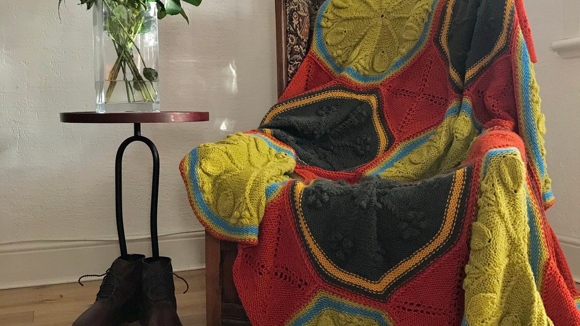 Knit an Autumn Leaves and Flowers Blanket Designed by Raimonda Bagdoniene of Loose Loop Patterns