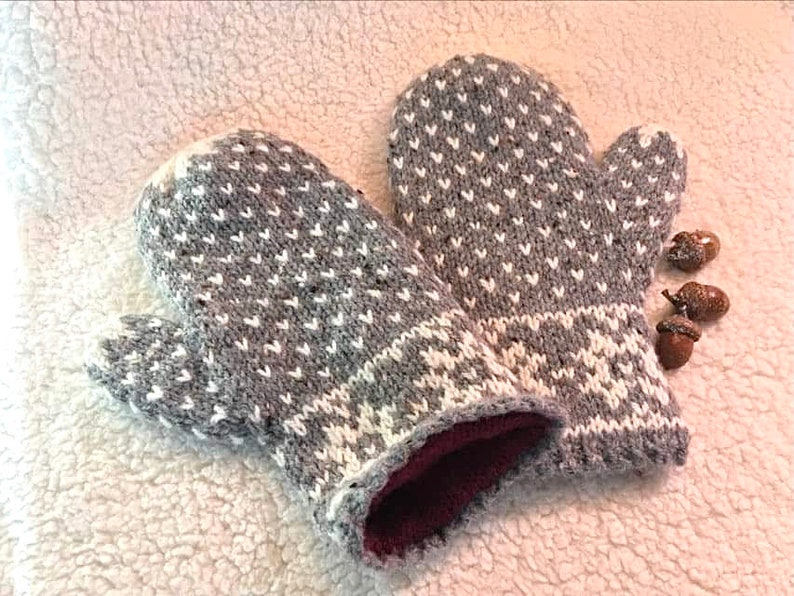 Form & Function Meet With These Five Double-Lined Mittens Patterns