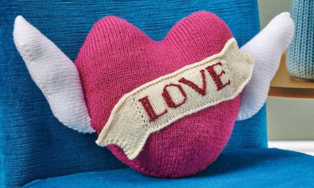 Five Unique Heart Pillow Patterns For Knitters & Crocheters