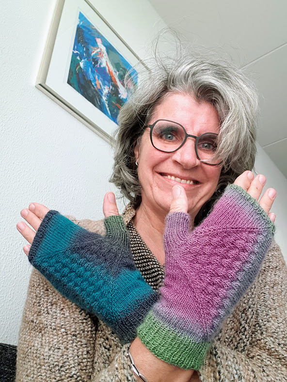 Knit a Pair Today ... These 'Odd Couple Mitts' Designed By Marie-Jose Helle Are 100% Unique!