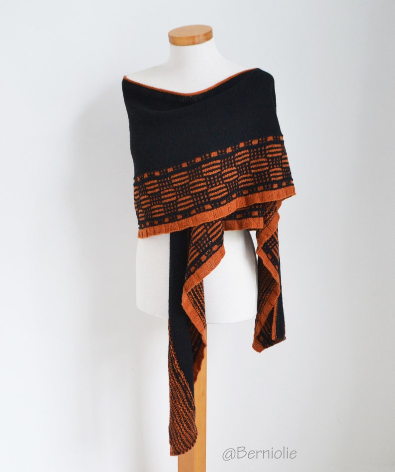 Knit a Checkered 'Blocchi' Wrap Designed By Bernadette Ambergen