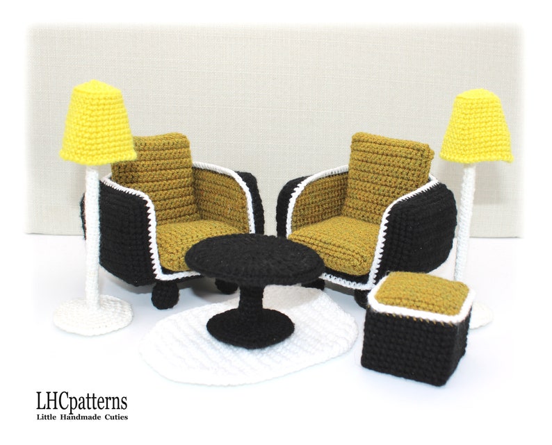 Crochet a Cute Retro Doll Furniture Set