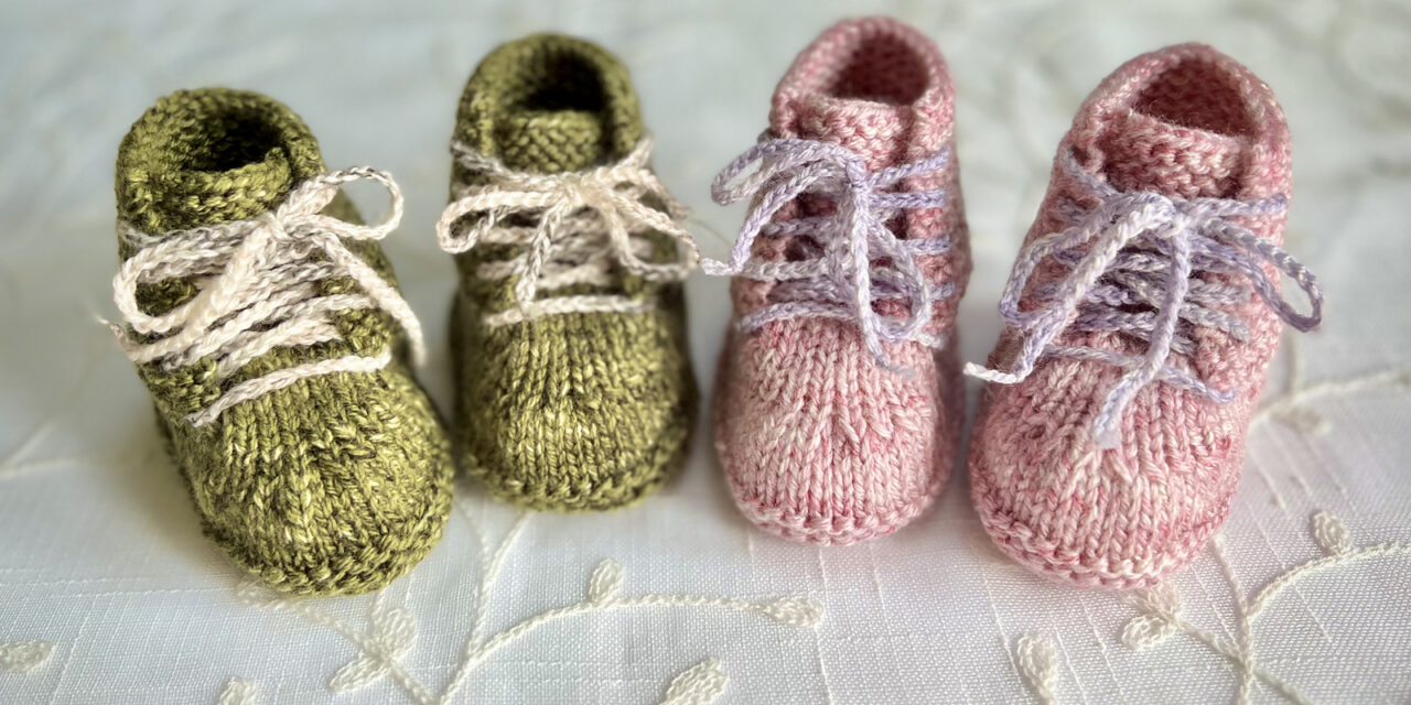 Beautiful Baby Booties Pattern For Knitters … Beginners Delight!