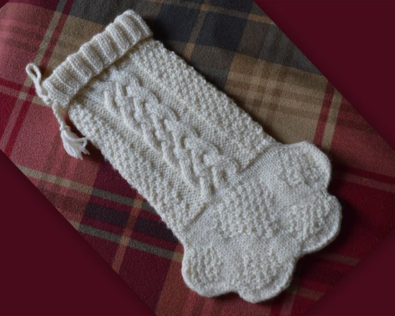 Christmas In July … Knit a Pawsitively Perfect Christmas Stocking For Your Favorite Furry Friend!