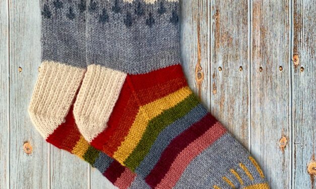 Get The Pattern Or Kit To Knit A Pair Of ‘Love The Rain’ Socks