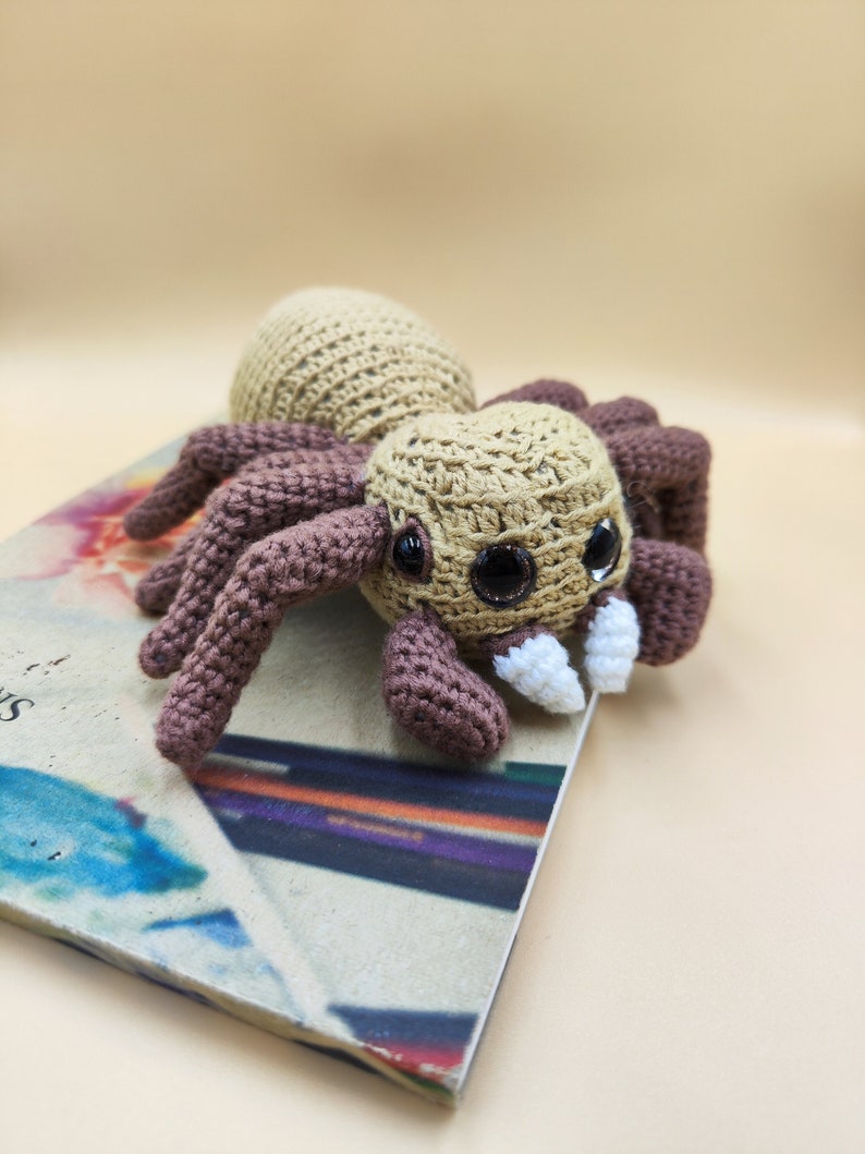 This Four-Eyed Spider Amigurumi Pattern Is The Perfect Crochet Project For Spooky Season!