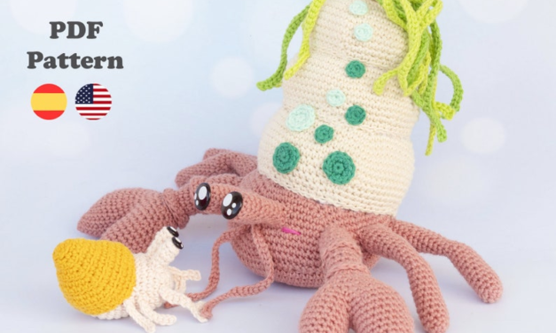 Awesome Amigurumi Alert! Crochet a Hermit Crab Mom & Her Babies