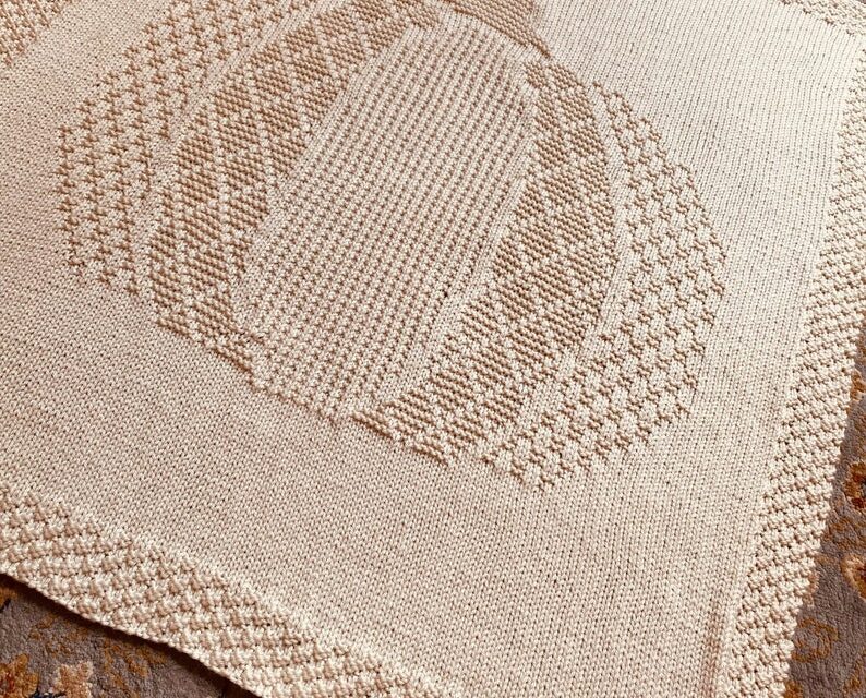 Knit a Textured Pumpkin Blanket For a Sophisticated Halloween