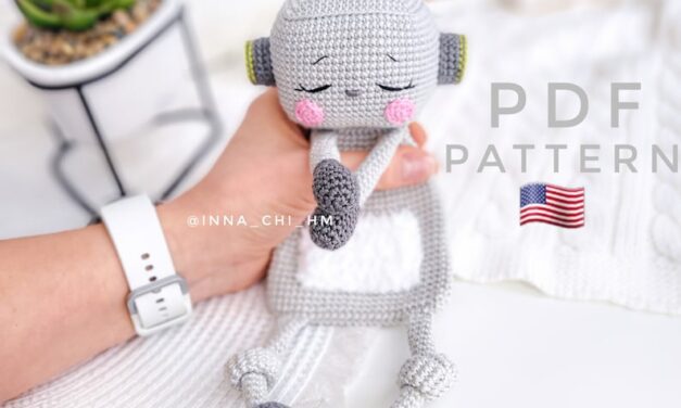 Popular Robot Lovey Pattern: Crochet an Adorable Baby Blankie – Perfect Gift Idea!