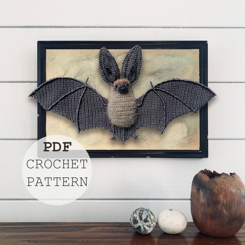 Vanessa Mooncie's Long-Eared Bat With Open Wings is Magic ... Yes, There's a Pattern!