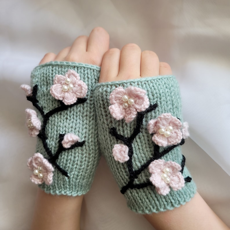 Designer Spotlight: Knit Patterns Designed By Piia Kaarnikka of Kaarnikka Design