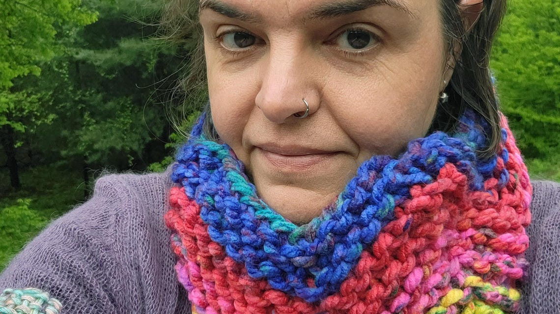 Easy Wavelength Cowl Pattern For Knitters