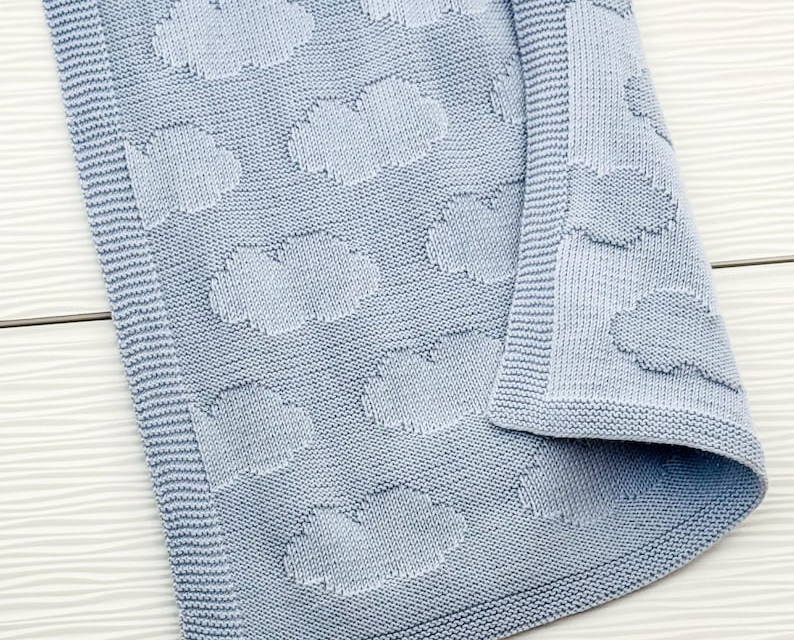 Knit the Perfect Baby Gift: Yarn Sonata’s Cloud Banket – Reversible, Elegant & Unique