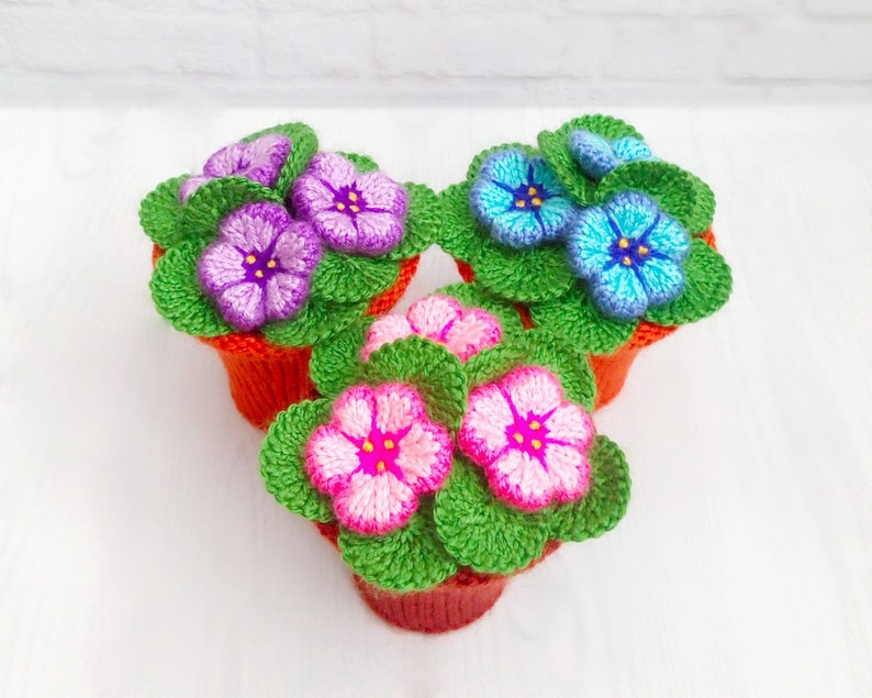 Meet the Violet Pattern That’s Blooming Brilliant — Knit Flat Or In The Round!