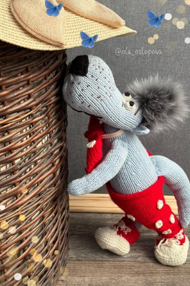 knit patterns designed by Ola of Ola Knitted Bears #knitting