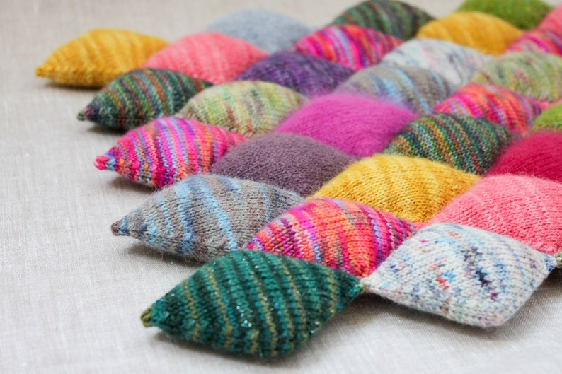 Knit Diamond Miner's Quilt Pattern - Perfect Stashbuster For Cushions, Pet Beds & More!