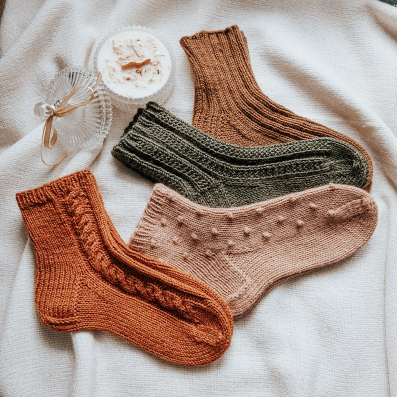 patterns designed by Iza of Whileberry Creative #knitting