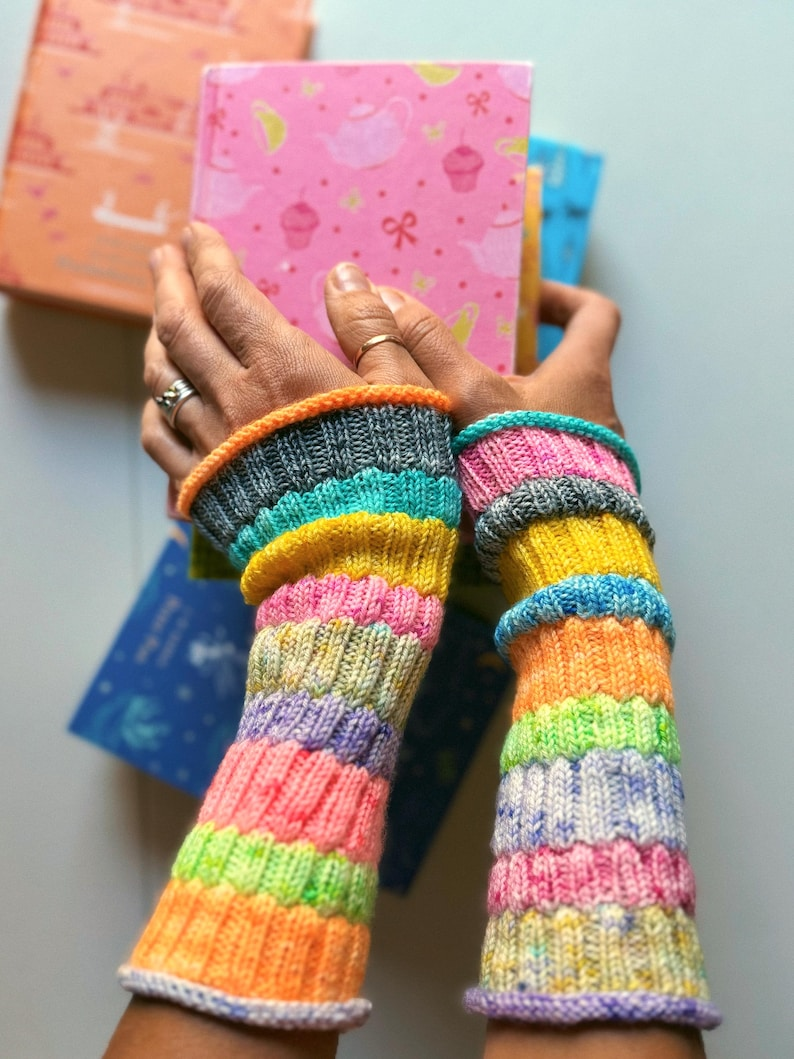 knitting & crochet patterns from from Jenia of Every Thing Shapes Us #knitting #crochet