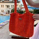 Pattern To Capture Some Big Tote Energy, No Fancy Knitting Techniques Required