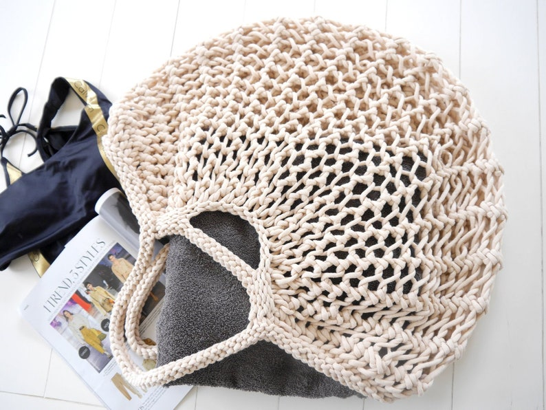 Net Bags Are Everywhere For Designer Prices - Here's How To Make One For The Cost of Yarn