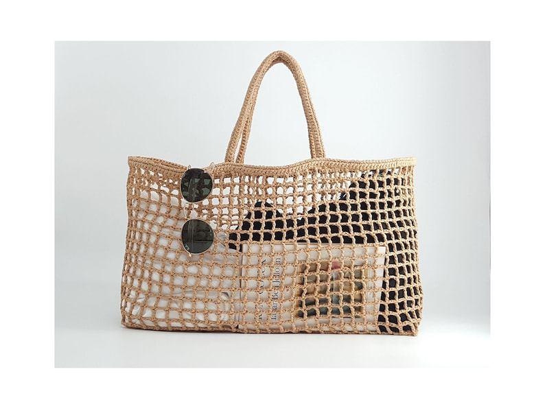 Net Bags Are Everywhere For Designer Prices - Here's How To Make One For The Cost of Yarn