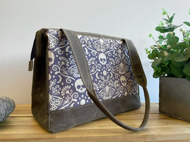 Organized Chaos - The Best Project Bags For Knitters & Crocheters