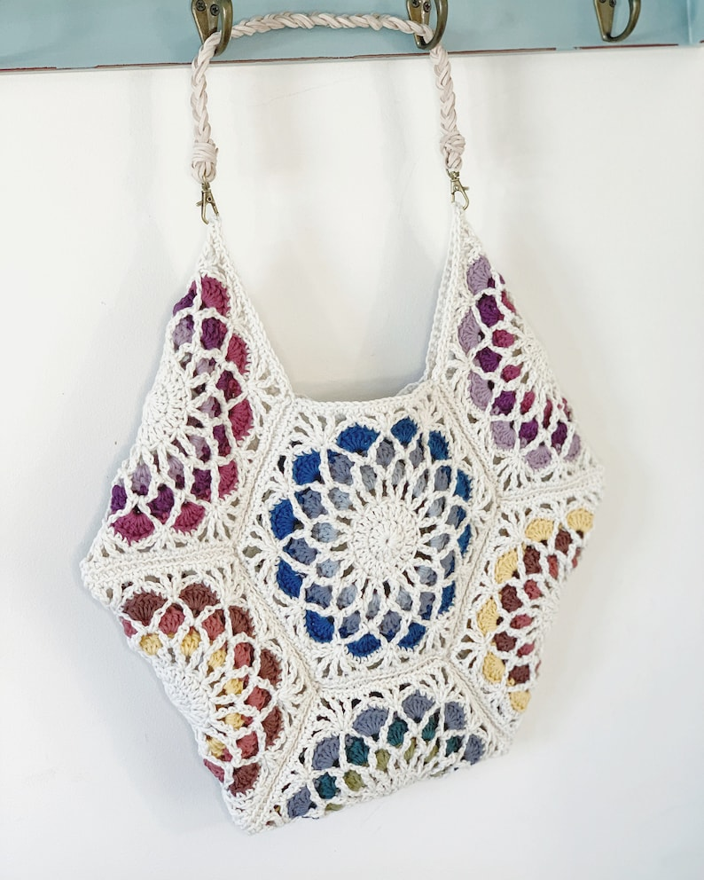 Crochet a Fractal Bloom Project Bag That's Almost Too Pretty to Use