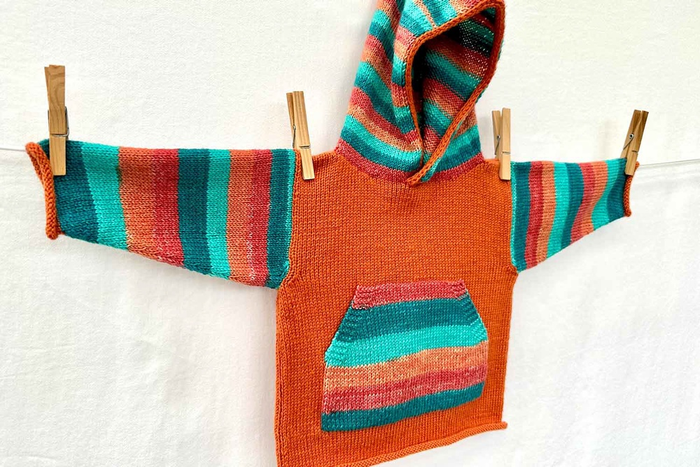 knitting patterns designed by Holli Yeoh and available via KnitPicks